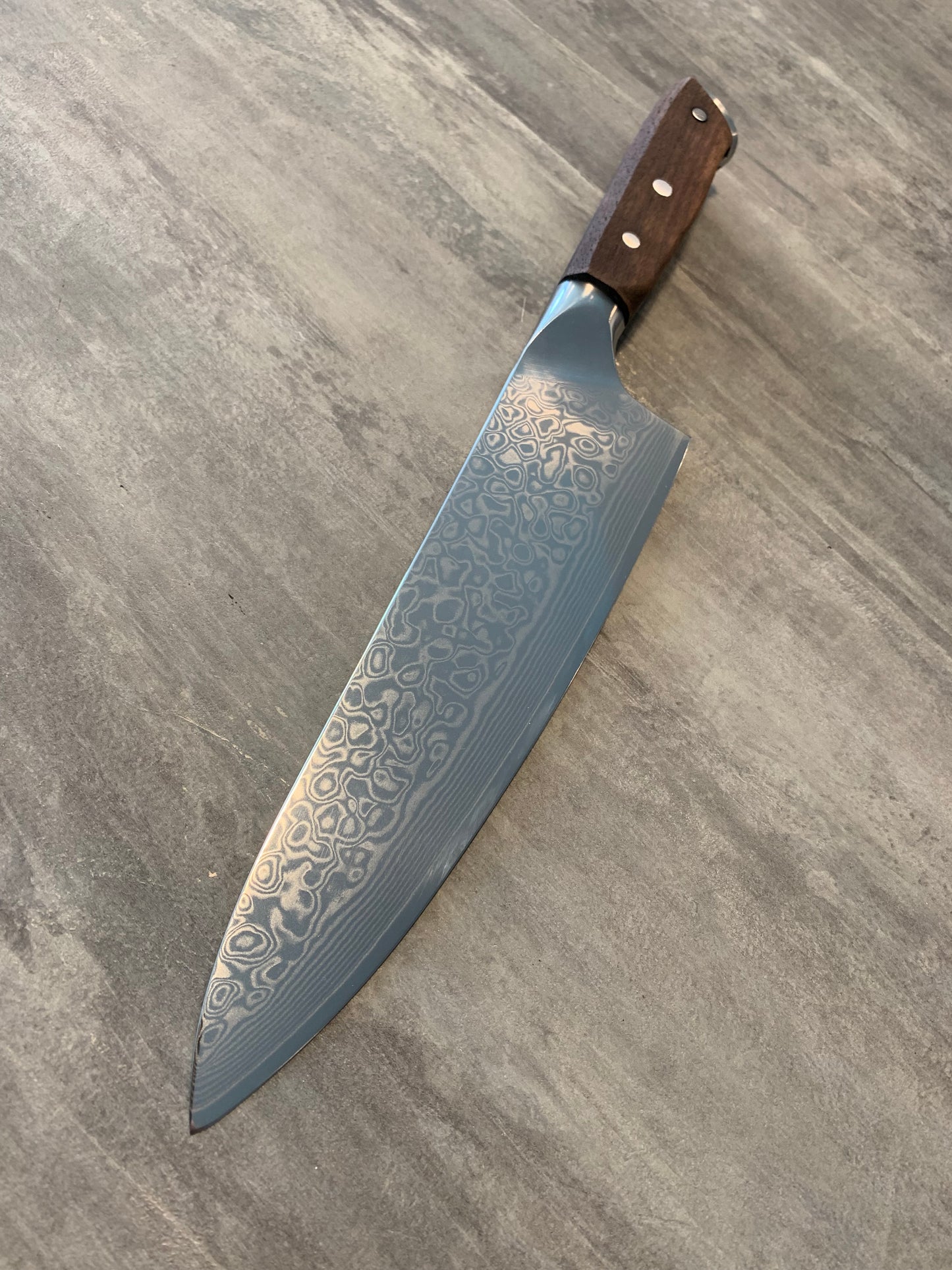 Gyuto noisetier noir (coutelleriestl)