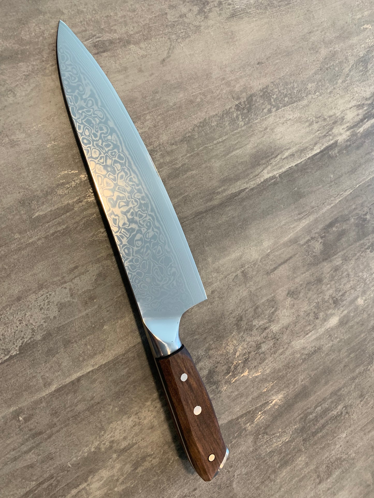 Gyuto noisetier noir (coutelleriestl)