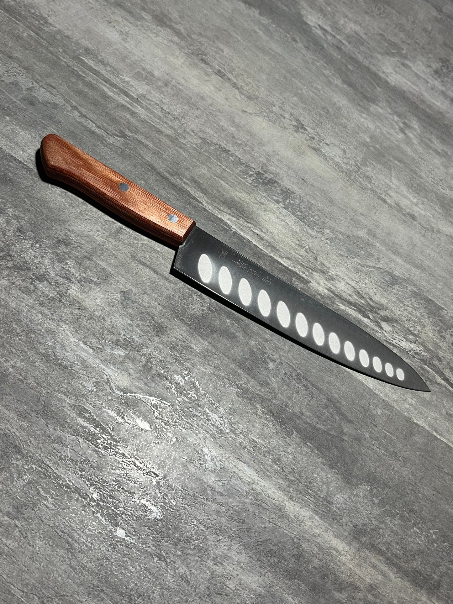 Gyuto double rivet/rougeâtre (japonais)